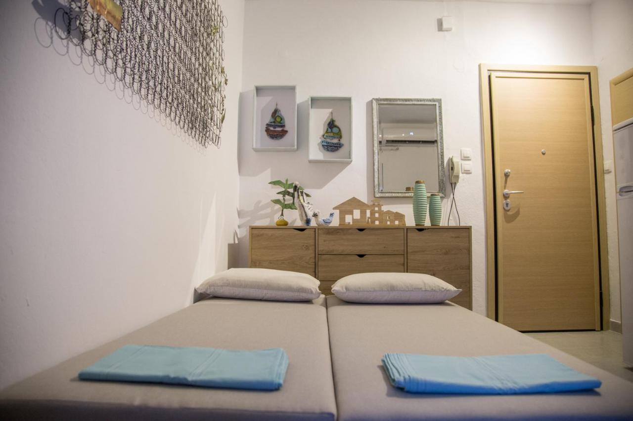 Grey Theros Apartments Paralia Dionisiou Zewnętrze zdjęcie