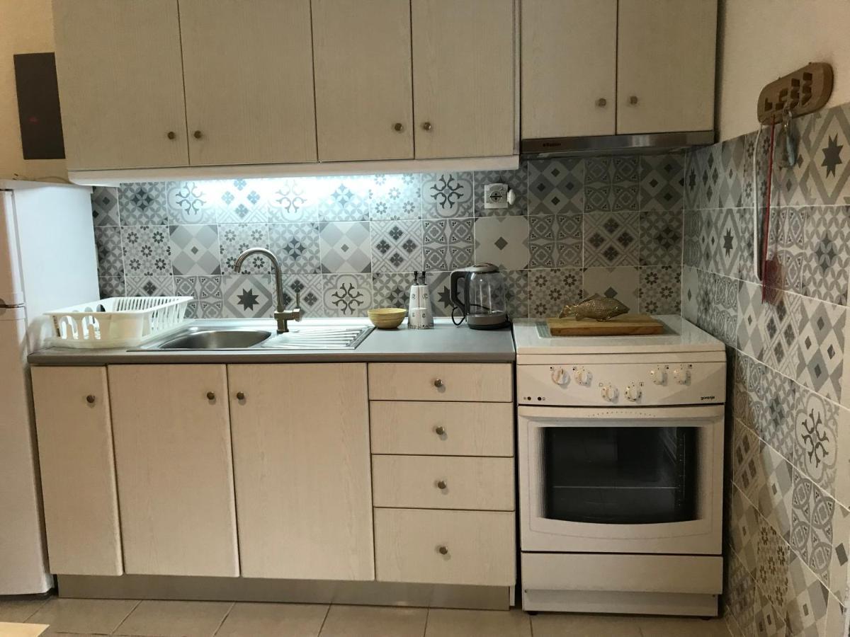 Grey Theros Apartments Paralia Dionisiou Zewnętrze zdjęcie