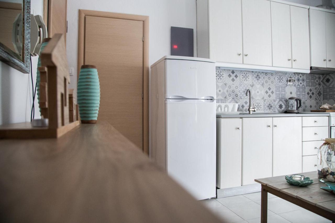 Grey Theros Apartments Paralia Dionisiou Zewnętrze zdjęcie