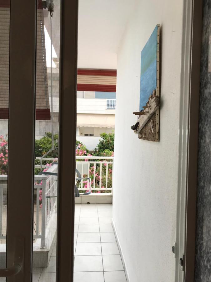 Grey Theros Apartments Paralia Dionisiou Zewnętrze zdjęcie