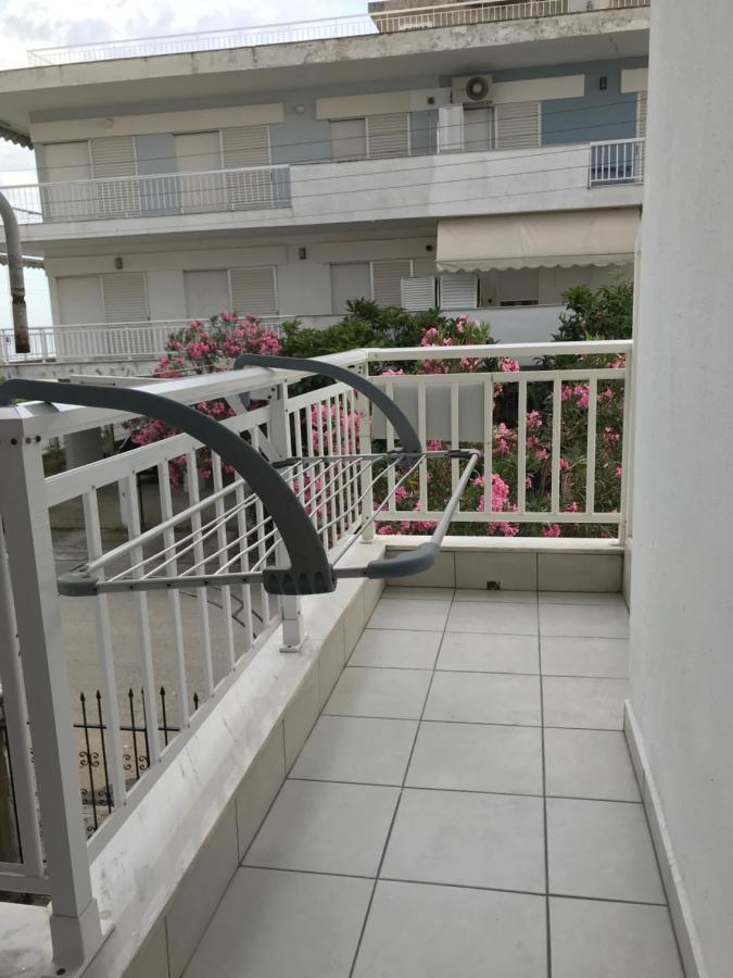 Grey Theros Apartments Paralia Dionisiou Zewnętrze zdjęcie